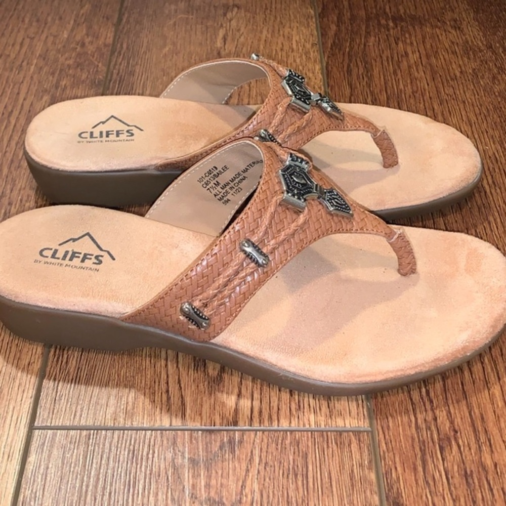 Cliff’s by White Mountain: Women’s Bailee Braided & Weaved Sandals Size 7.5